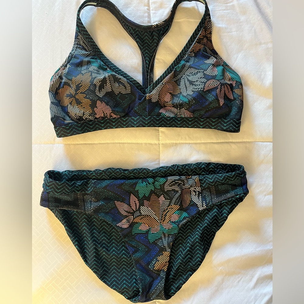 Prana size M bikini with reversible bottoms